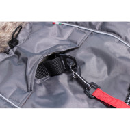 BLACKET Mantel mit Geschirr BLACKET Mantel mit Geschirr