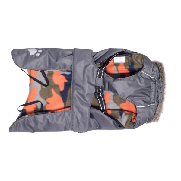 BLACKET Mantel mit Geschirr BLACKET Mantel mit Geschirr